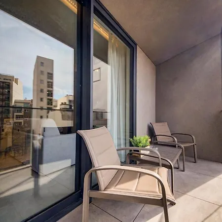 Mercury 317 - 2x Pool Cards Access & Shopping Mall